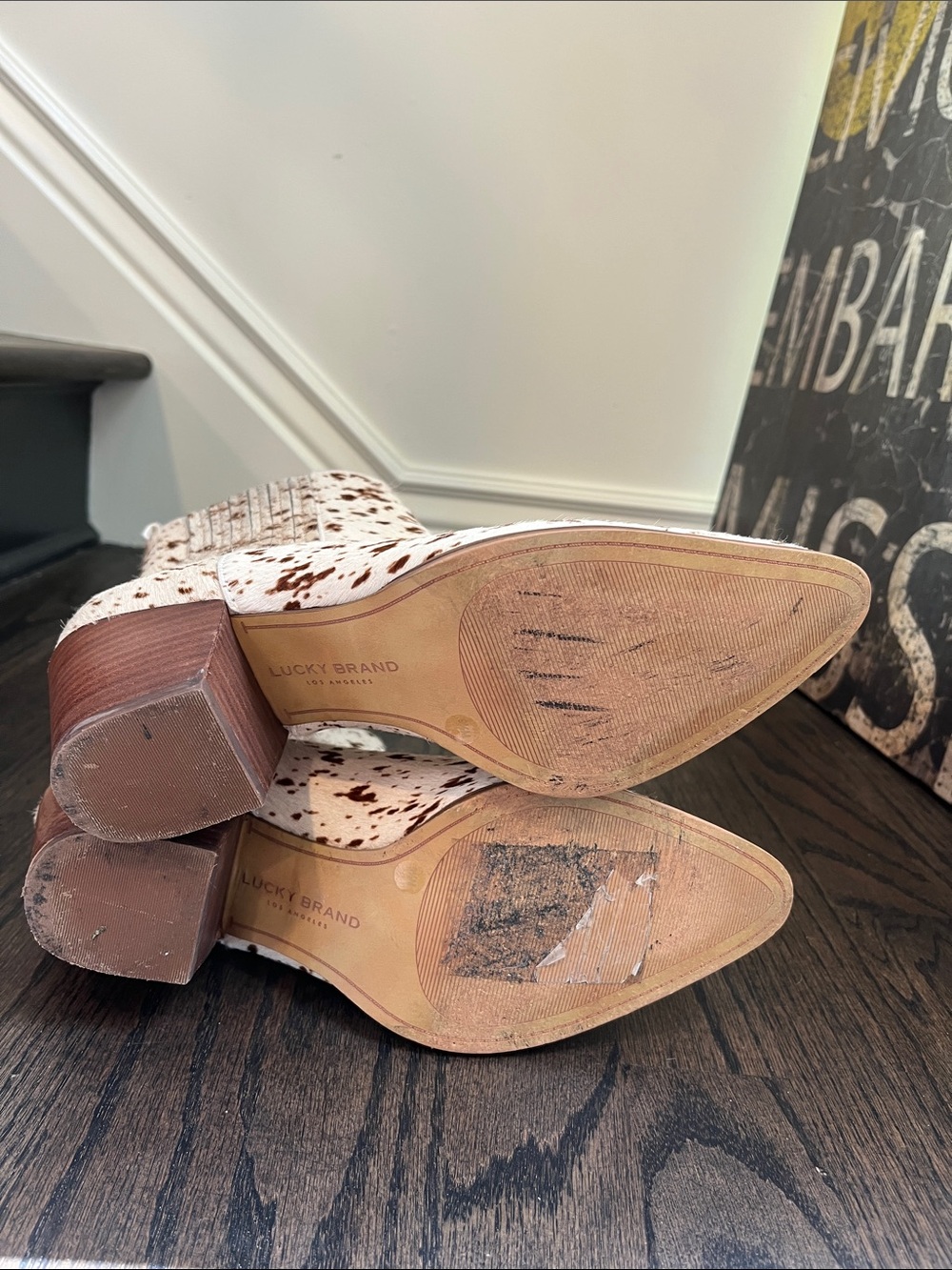🧋 Lucky Brand Radah Blanche Cowhide Hair On Hide Western Ankle Boots 9.5 - Picture 6 of 9